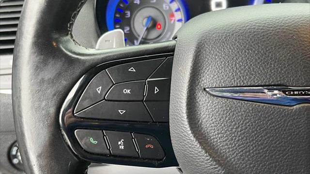2019 Chrysler 300 S