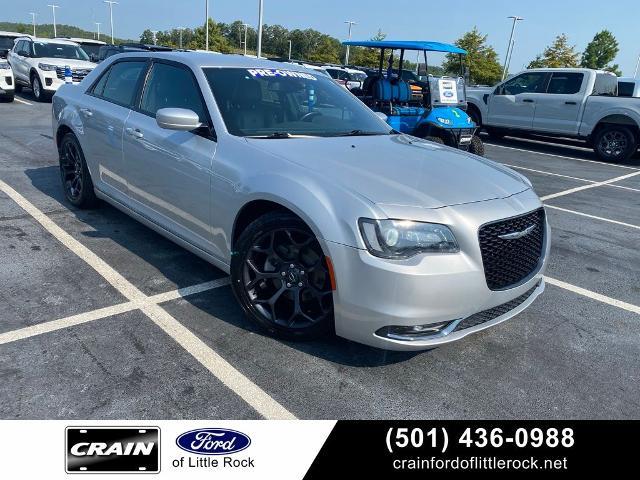 2020 Chrysler 300 - $23,671