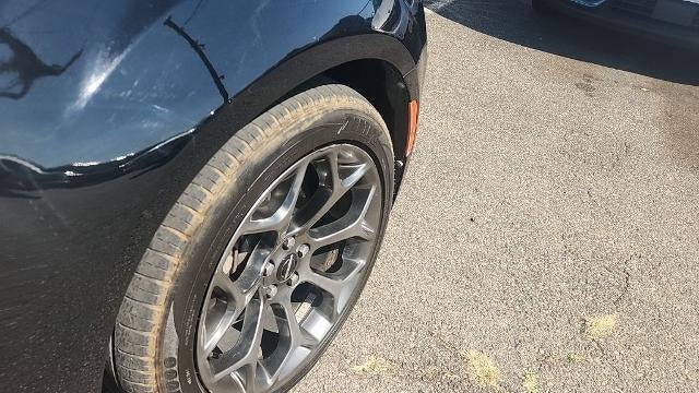 2017 Chrysler 300 S