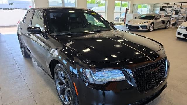 2021 Chrysler 300 S V6
