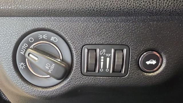 2021 Chrysler 300 S V6