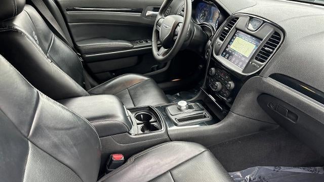 2023 Chrysler 300 S V6