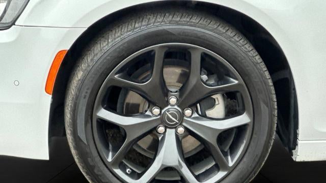 2023 Chrysler 300 S V6