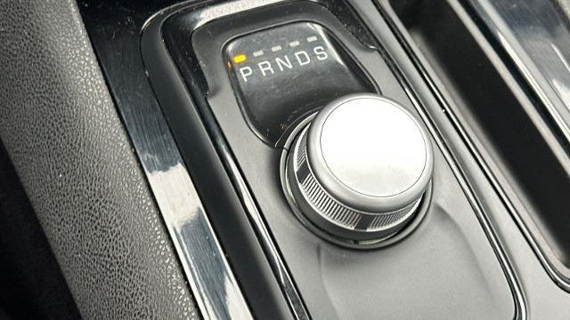 2023 Chrysler 300 S V6