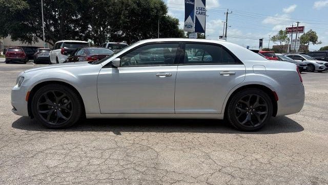 2023 Chrysler 300 S V6