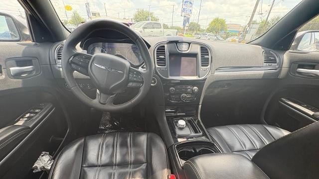 2023 Chrysler 300 S V6