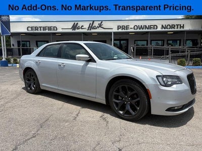 2023 Chrysler 300 S V6 4DR Sedan