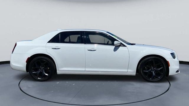 2023 Chrysler 300 S V6