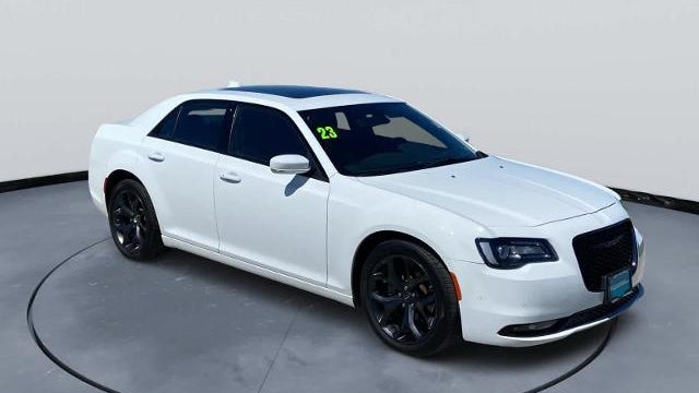 2023 Chrysler 300 S V6