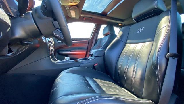2023 Chrysler 300 S V6