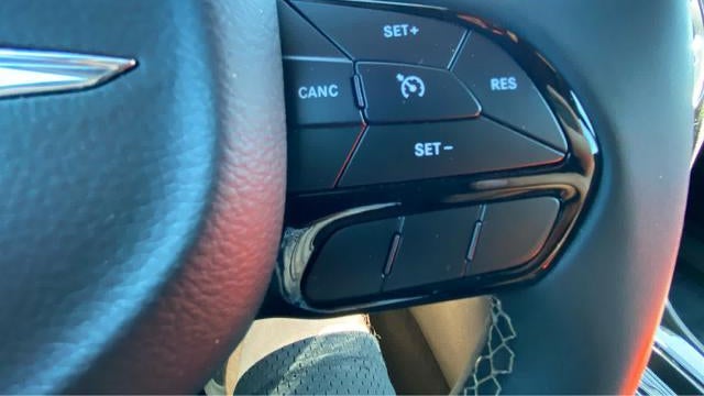 2023 Chrysler 300 S V6