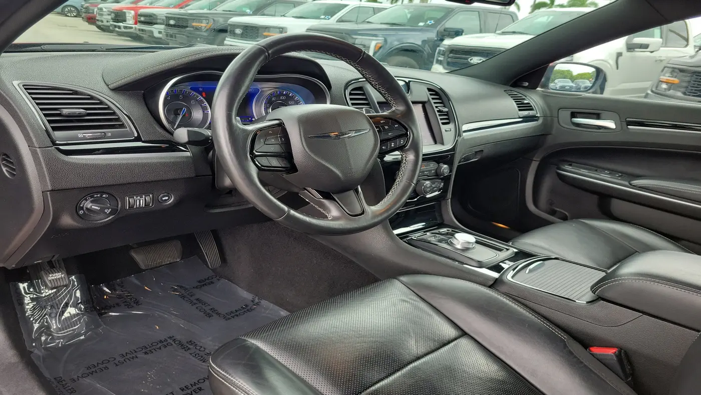 2021 Chrysler 300 S V6
