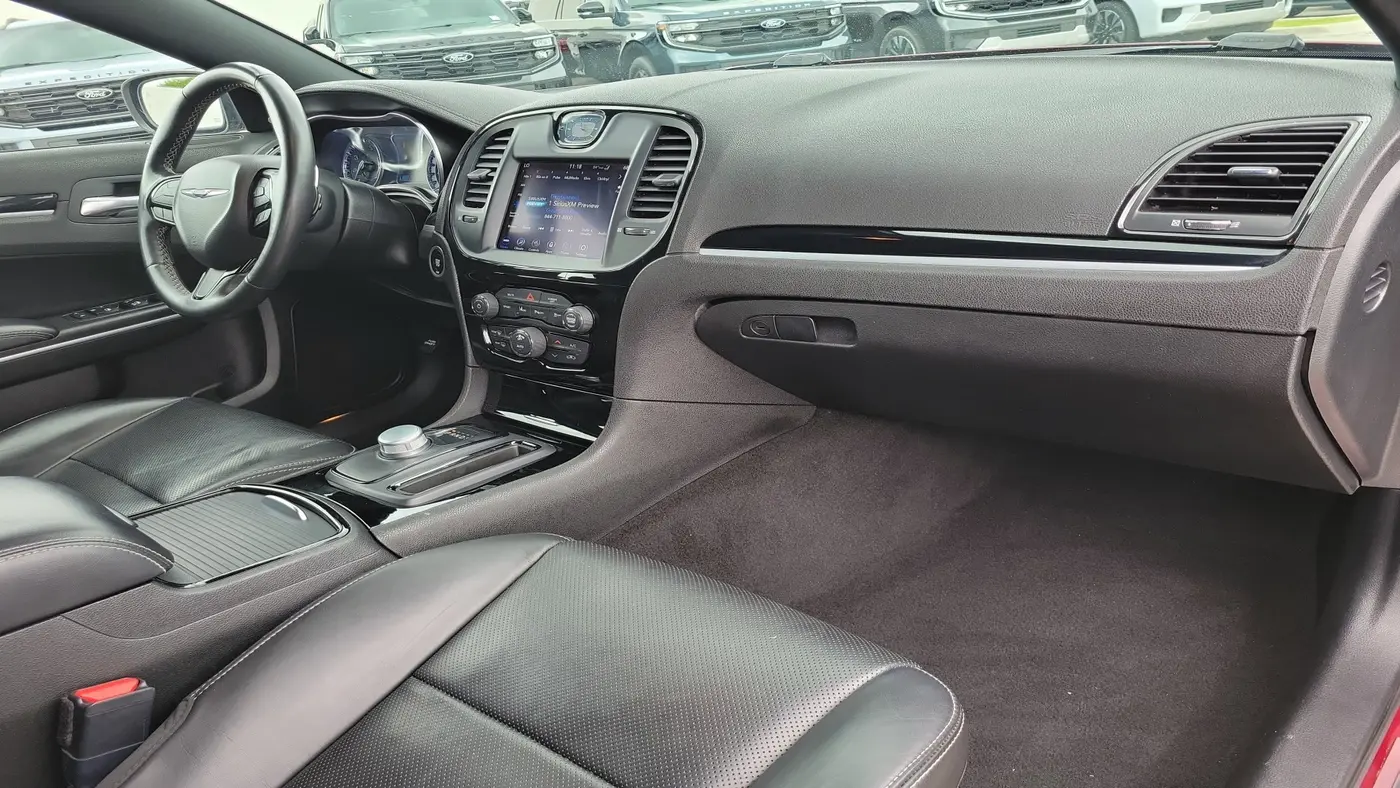 2021 Chrysler 300 S V6