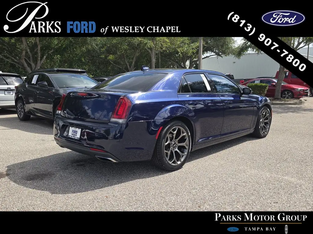 2015 Chrysler 300 - $15,045