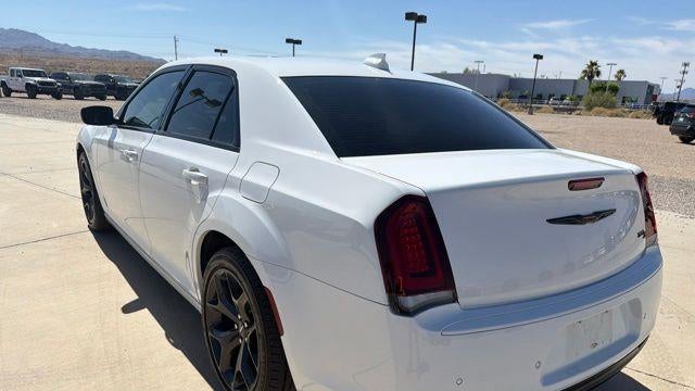 2021 Chrysler 300 S V6
