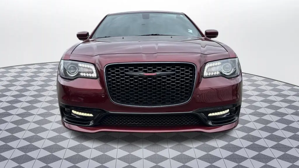 2021 Chrysler 300 S V8