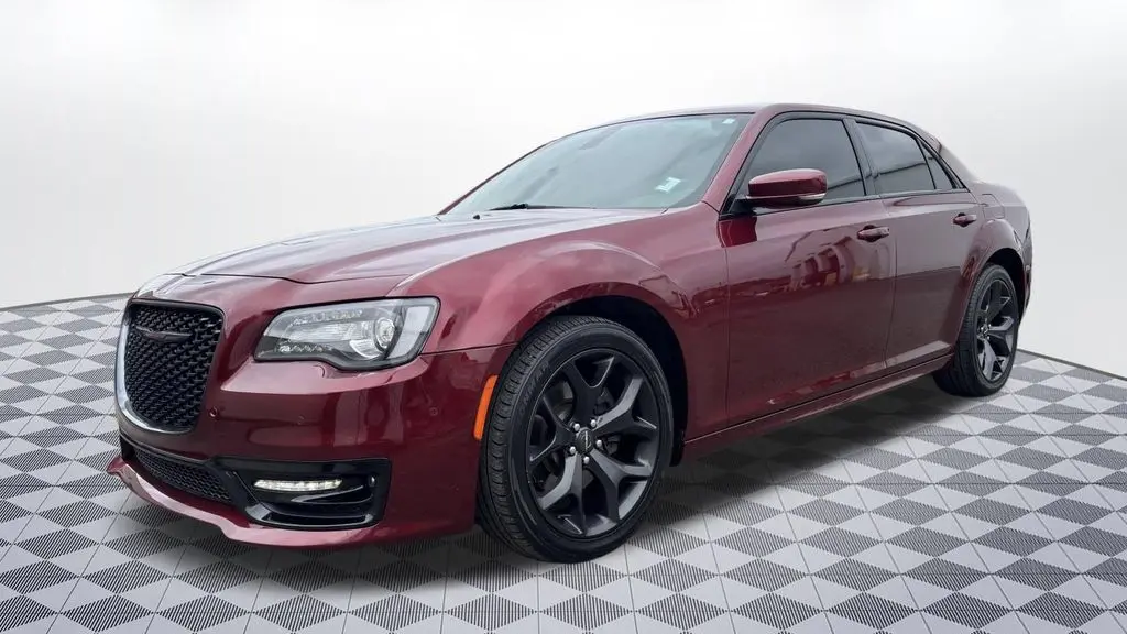 2021 Chrysler 300 S V8