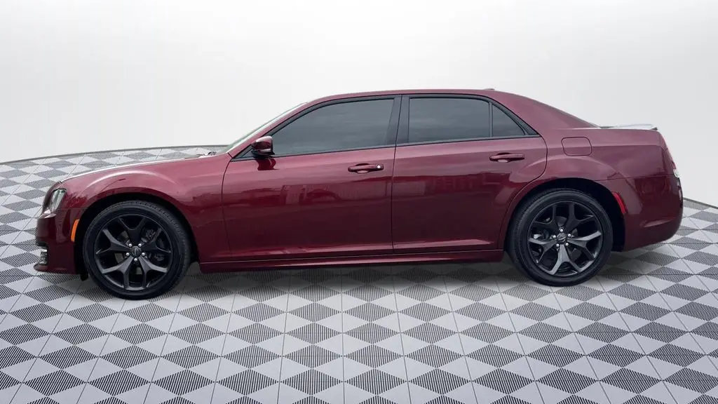 2021 Chrysler 300 S V8