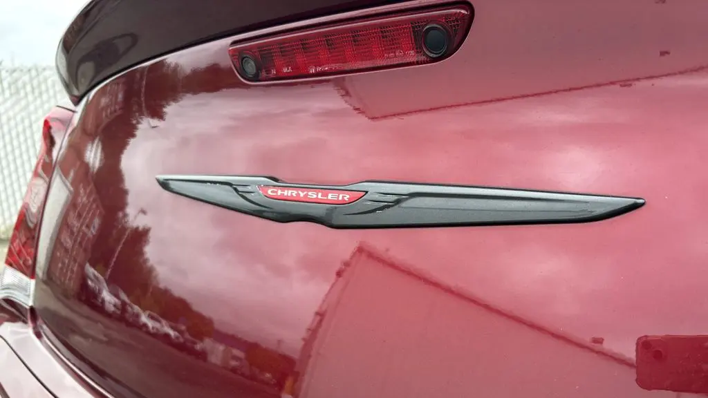 2021 Chrysler 300 S V8