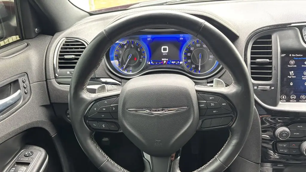 2021 Chrysler 300 S V8