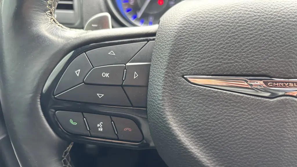 2021 Chrysler 300 S V8