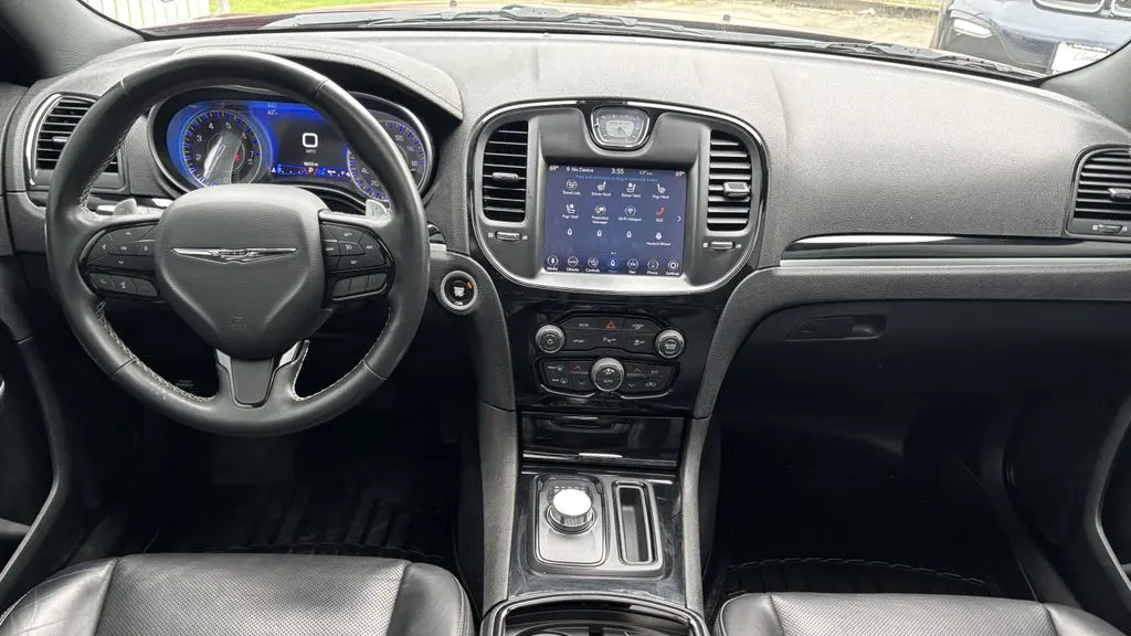 2021 Chrysler 300 S V8