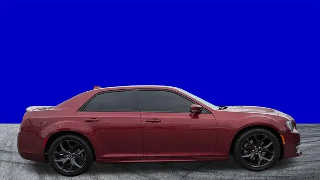 2021 Chrysler 300 S V8