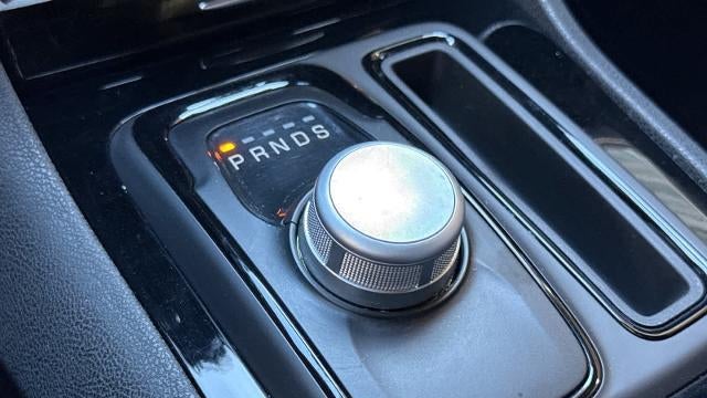 2022 Chrysler 300 S V8