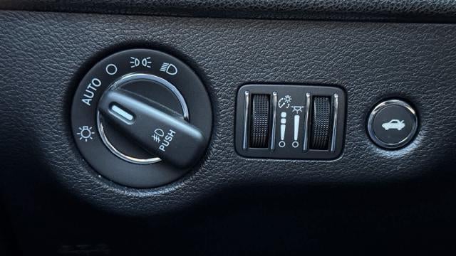 2022 Chrysler 300 S V8