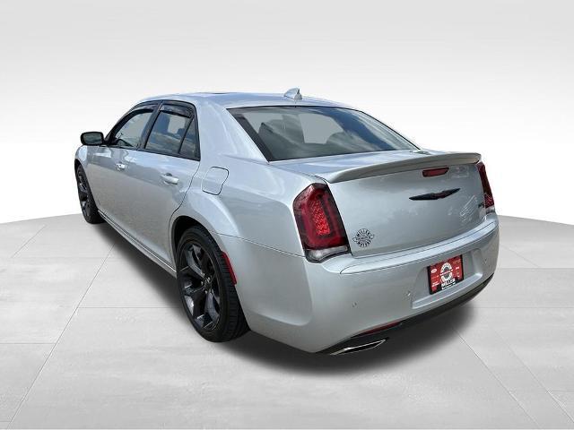 2023 Chrysler 300 - $36,596