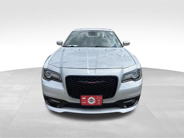 2023 Chrysler 300 - $36,596