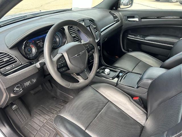 2023 Chrysler 300 - $36,596