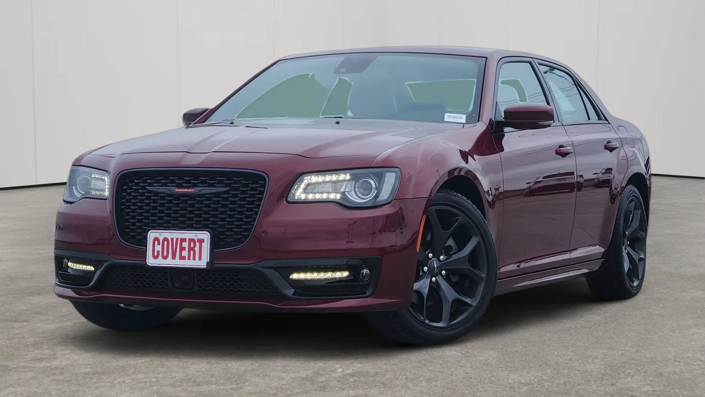 Preowned 2023 Chrysler 300 S V8 for Sale