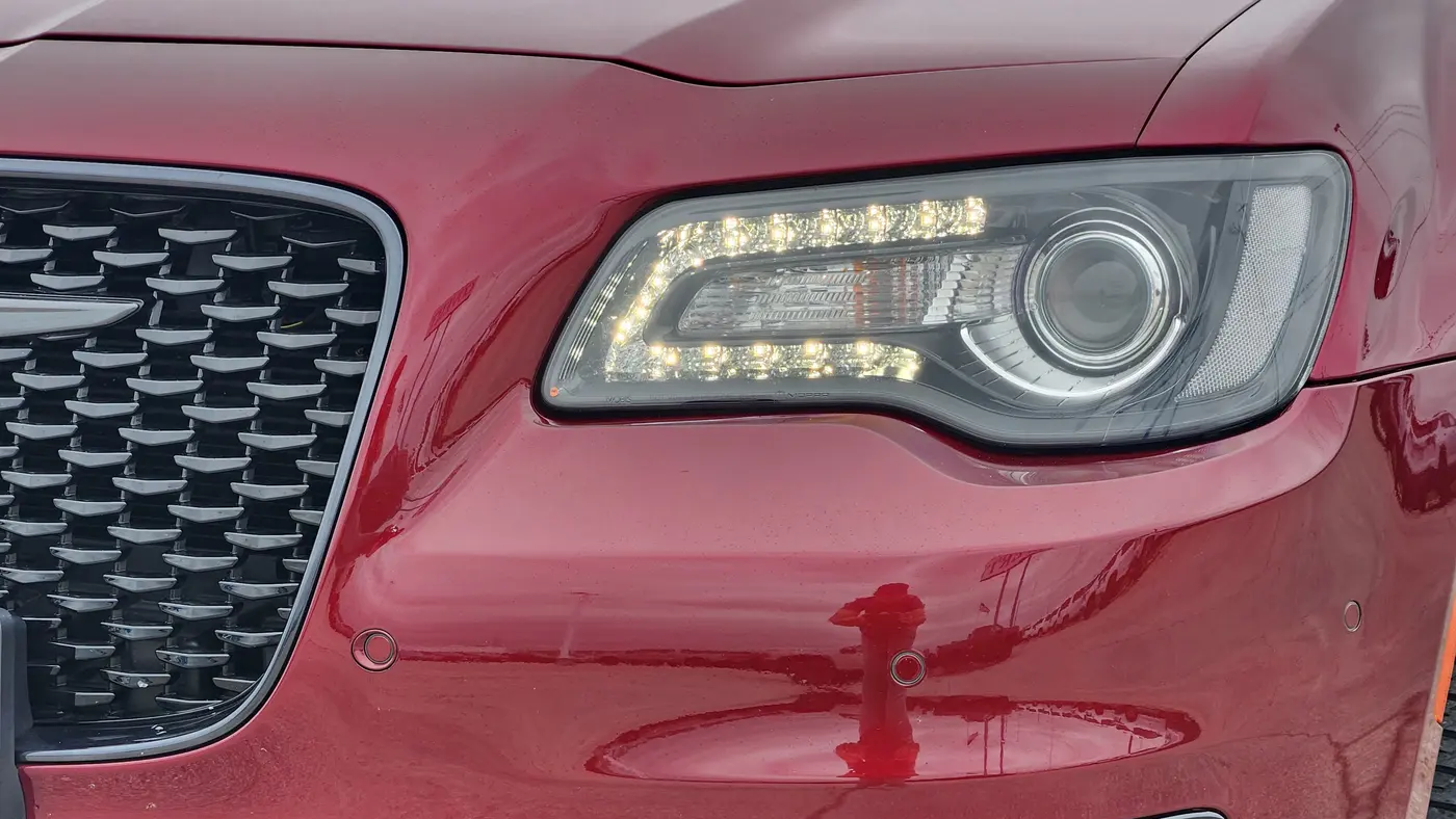 2023 Chrysler 300 S V8