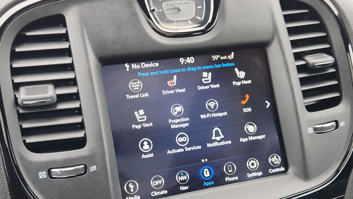 2023 Chrysler 300 S V8