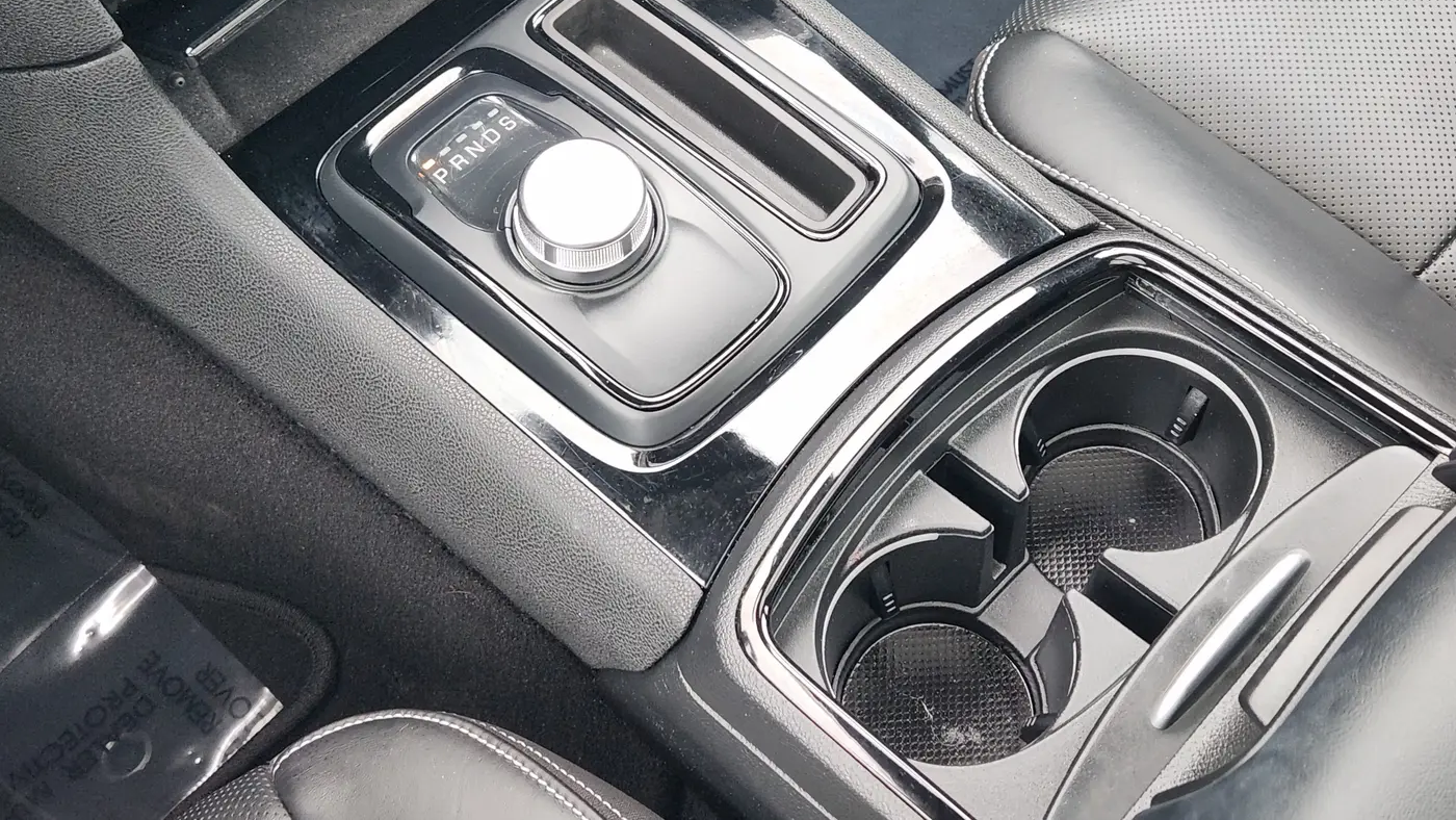 2023 Chrysler 300 S V8