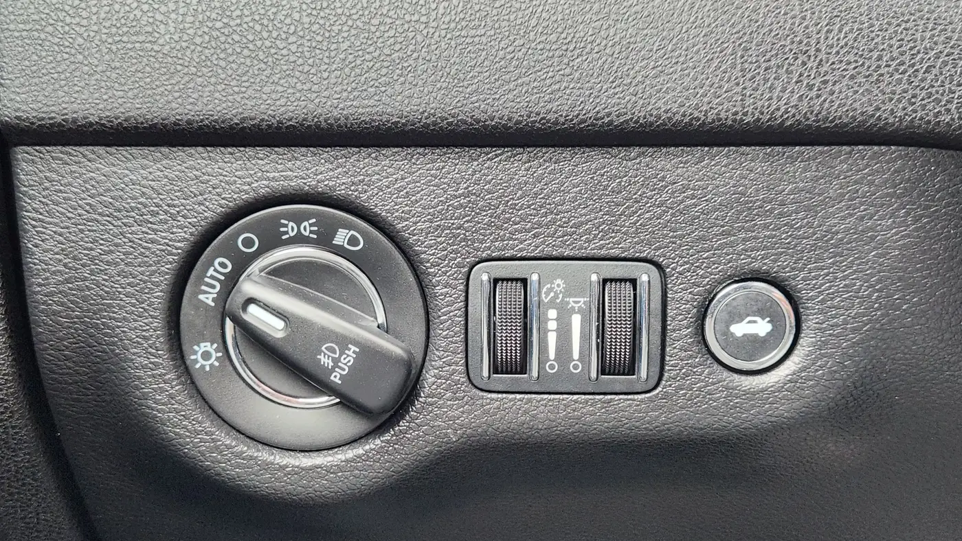 2023 Chrysler 300 S V8