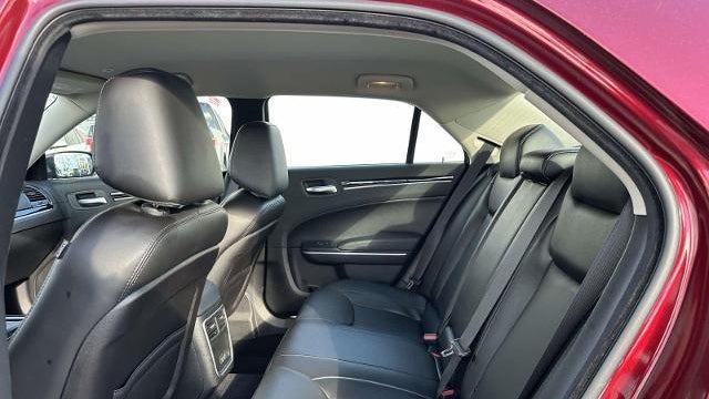 2023 Chrysler 300 Touring L