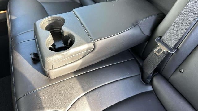 2023 Chrysler 300 Touring L