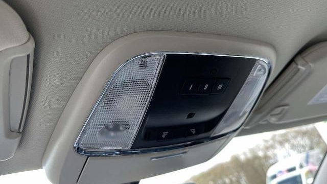 2023 Chrysler 300 Touring L