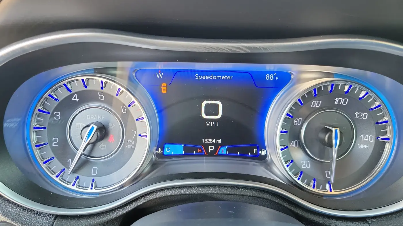 2023 Chrysler 300 Touring L
