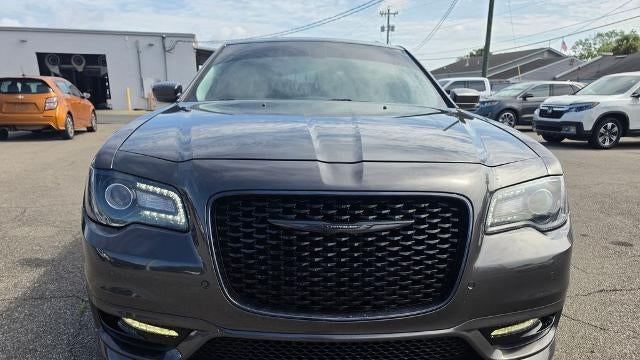 2022 Chrysler 300 Touring L