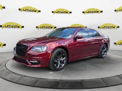 2023 Chrysler 300 Touring L 4DR Sedan