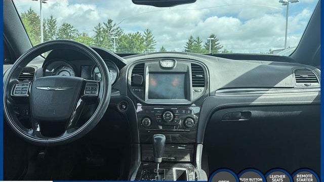 2014 Chrysler 300 C John Varvatos Limited Edition