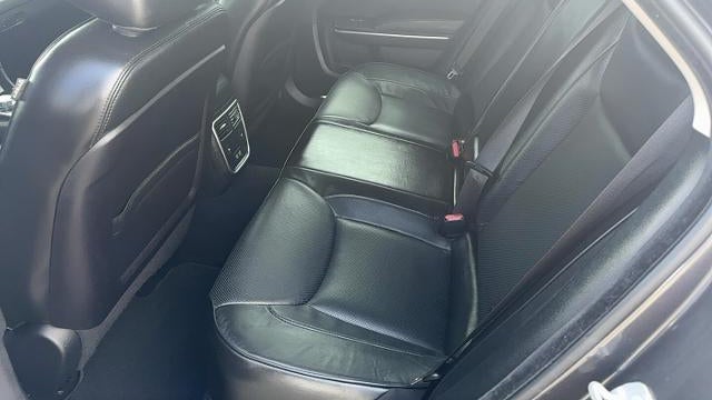 2019 Chrysler 300 Limited