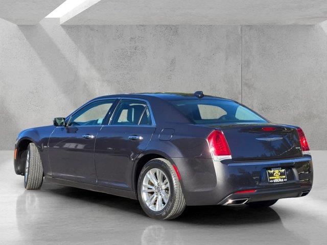 2016 Chrysler 300 - $13,993