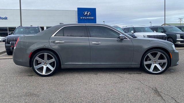 2019 Chrysler 300 Limited