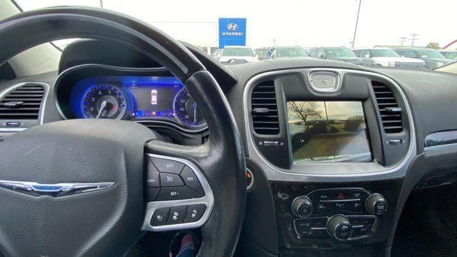 2019 Chrysler 300 Limited