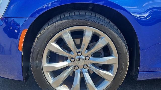 2019 Chrysler 300 Limited