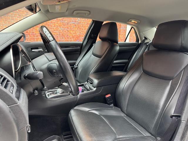 2019 Chrysler 300 - $15,510